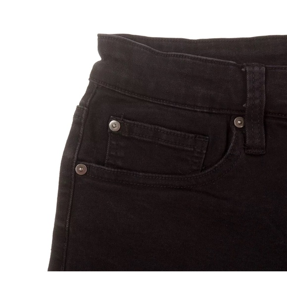 Molly & Isadora | Hi Rise Cut Off Shorts - Picture 3 of 4